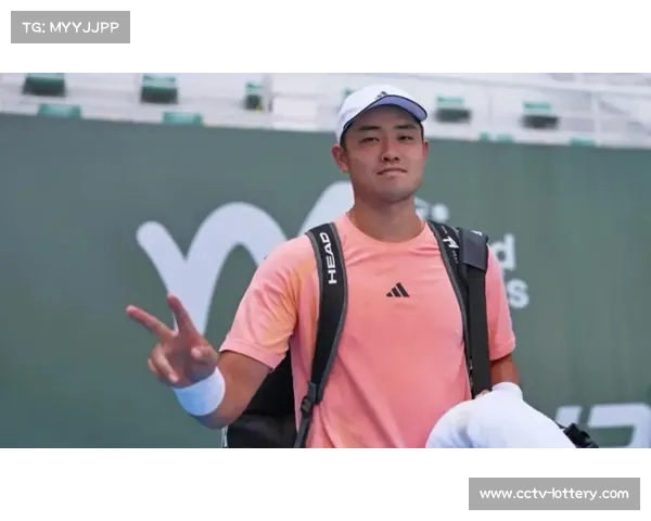 吴易昺杭州赛进八强落泪，坦言感性体质获郑钦文安慰